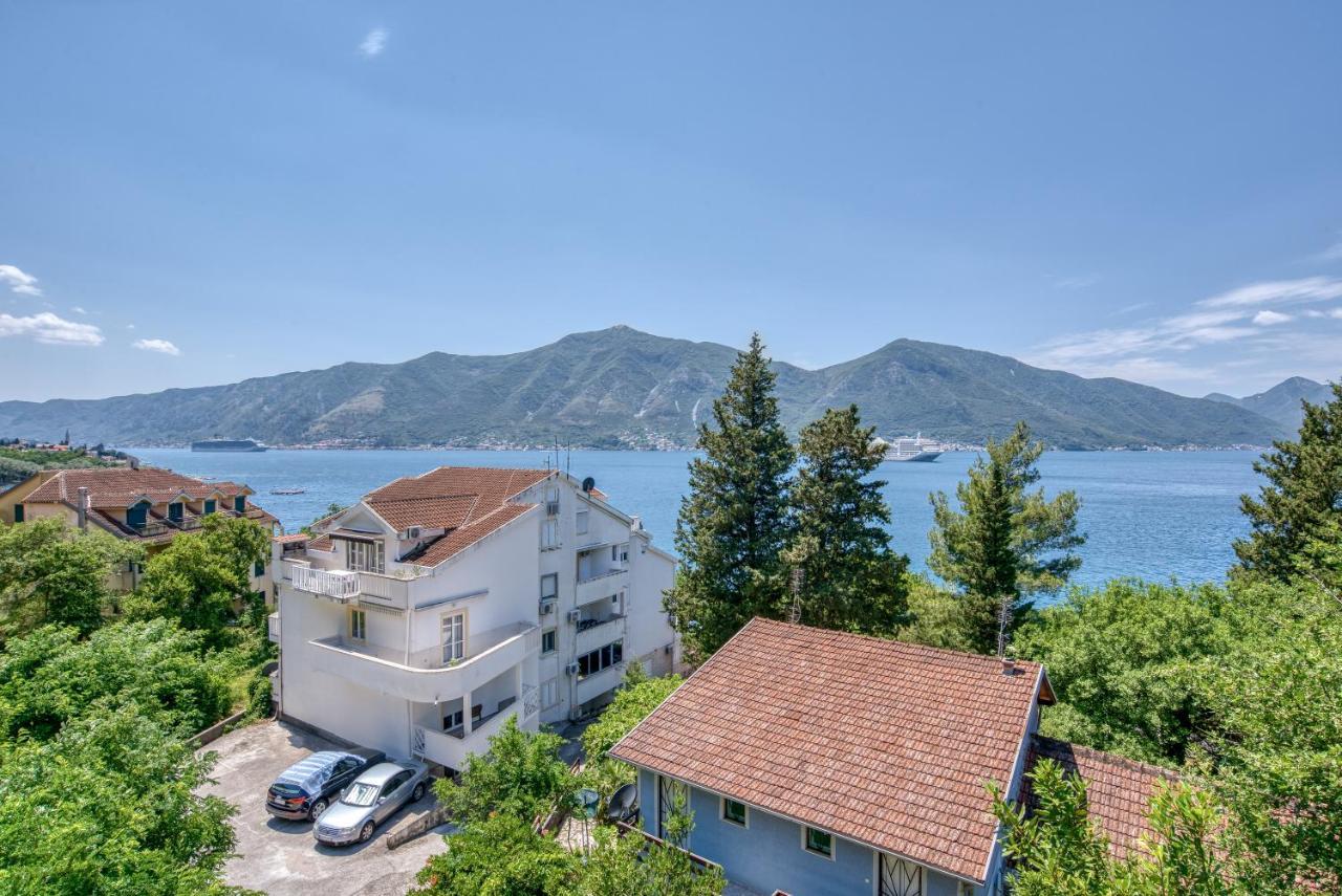 Apartment Elegant Kotor Buitenkant foto